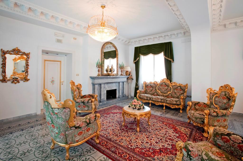 Resort Villa Antica Еболи Екстериор снимка
