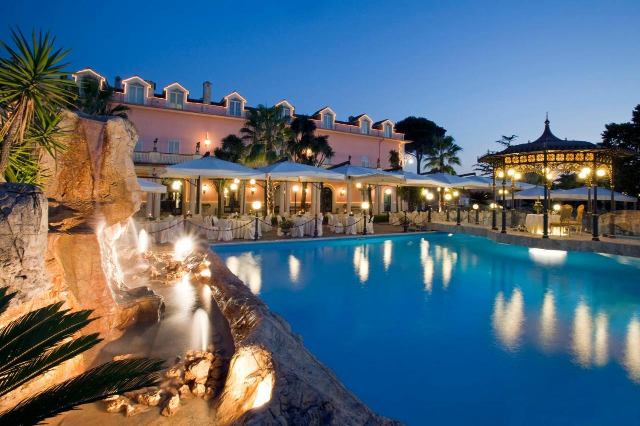 Resort Villa Antica Еболи Екстериор снимка