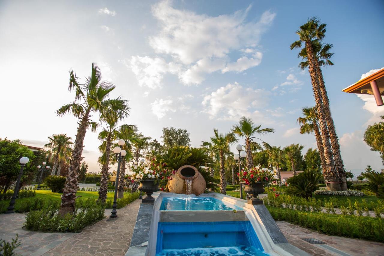 Resort Villa Antica Еболи Екстериор снимка